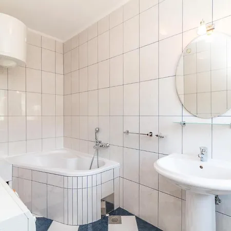 With A Parking Space Kastel Kambelovac, - 11678 شقة *