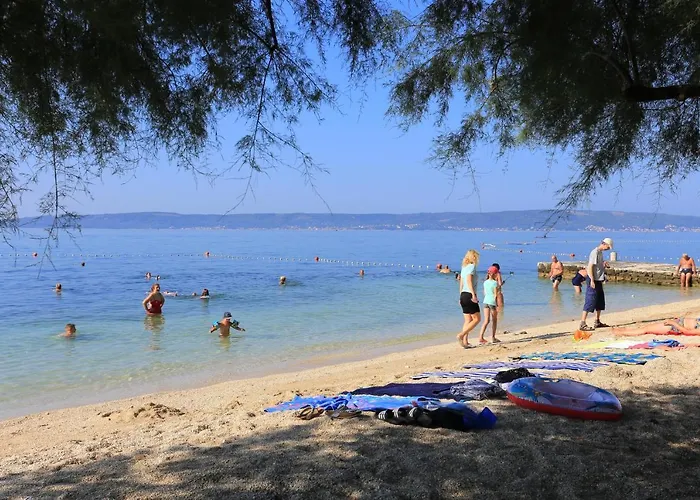 Apartman With A Parking Space Kastel Kambelovac, - 11678 Kastela